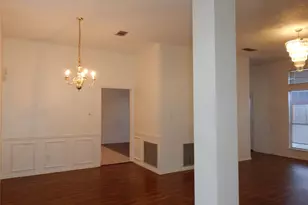 804 Sansome Dr, Arlington, TX 76018 - Photo 7