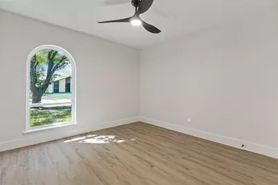 8617 Baumgarten Drive, Dallas, TX 75228 - Photo 9