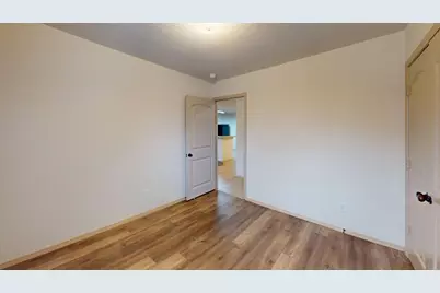 2331 N Elm Street #2, Denton, TX 76201 - Photo 17