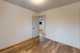 2331 N Elm St, Denton, TX 76201 - Photo 17