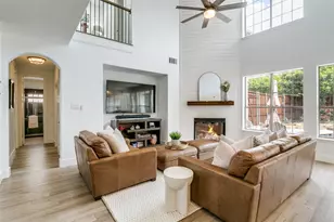 7409 Sugar Maple Dr, Irving, TX 75063 - Photo 9