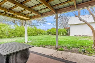 1813 Dodge Trail, Grand Prairie, TX 75052 - Photo 23