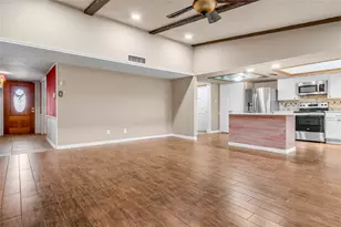 1813 Dodge Trail, Grand Prairie, TX 75052 - Photo 5