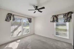 1800 High Vista Ct, Fort Worth, TX 76112 - Photo 15