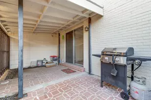 15909 Archwood Ln, Dallas, TX 75248 - Photo 23