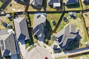 14433 Padden Park Ln, Fort Worth, TX 76262 - Photo 5