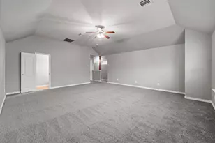 400 Hidden Lake Ct, Burleson, TX 76028 - Photo 37