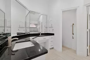 1405 Briar Dr, Bedford, TX 76022 - Photo 21