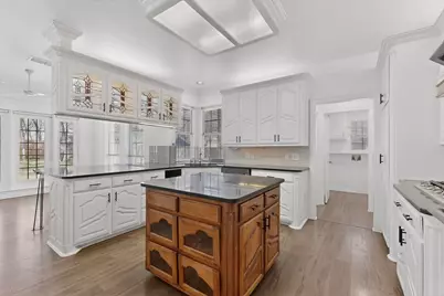 1405 Briar Drive, Bedford, TX 76022 - Photo 11