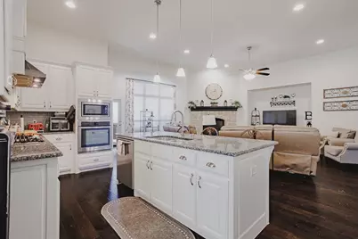 7610 Graystone Drive, Sachse, TX 75048 - Photo 9