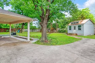 9902 Galway Dr, Dallas, TX 75218 - Photo 21