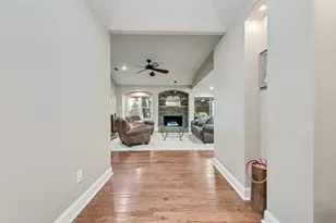 9902 Galway Dr, Dallas, TX 75218 - Photo 5