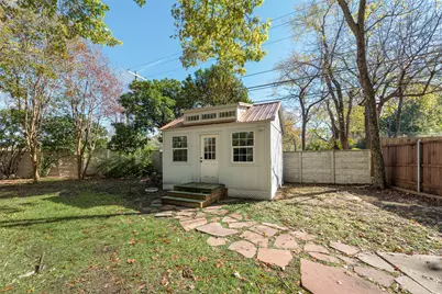 9902 Galway Drive, Dallas, TX 75218 - Photo 17