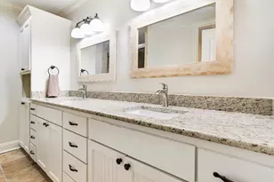 9902 Galway Dr, Dallas, TX 75218 - Photo 9