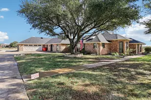 261 Meadowpark, McLendon Chisholm, TX 75032 - Photo 3