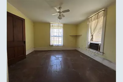 610 South Street, Blossom, TX 75416 - Photo 11