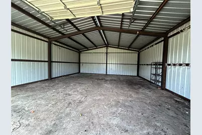 610 South Street, Blossom, TX 75416 - Photo 25