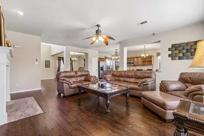 2710 Winterberry Drive, Rowlett, TX 75089 - Photo 7