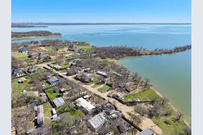 429 Shady Lane, Denton, TX 76208 - Photo 7