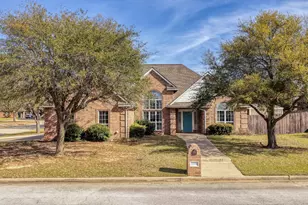 1106 Owl Dr, Decatur, TX 76234 - Photo 3