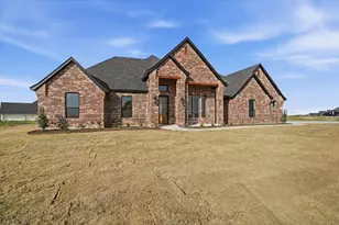 450 Red Bird Dr, Springtown, TX 76082 - Photo 3