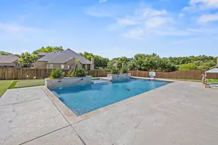 136 Ocotillo Dr, Waxahachie, TX 75165 - Photo 25