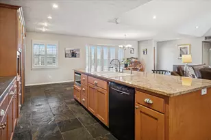 10117 Coveridge Dr, Dallas, TX 75238 - Photo 3