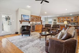 10117 Coveridge Dr, Dallas, TX 75238 - Photo 7