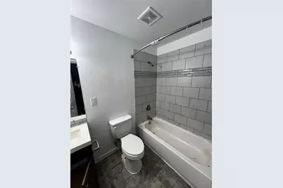 925 W Nelson Street, Denison, TX 75020 - Photo 9