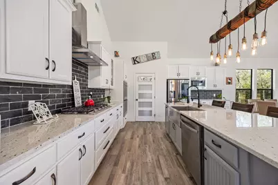 19001 County Road 334, Quinlan, TX 75474 - Photo 15