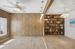 800 Brownstone St, Euless, TX 76039 - Photo 5