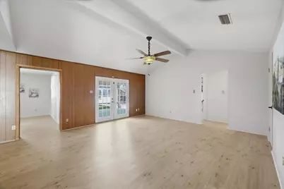 800 Brownstone Street, Euless, TX 76039 - Photo 11