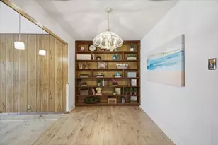 800 Brownstone St, Euless, TX 76039 - Photo 9