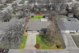 800 Brownstone St, Euless, TX 76039 - Photo 39