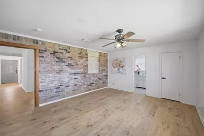 800 Brownstone Street, Euless, TX 76039 - Photo 21