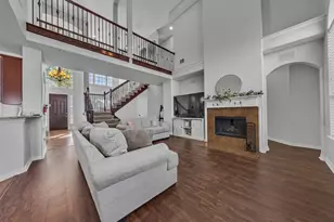 943 Mimosa Ct, Burleson, TX 76028 - Photo 13