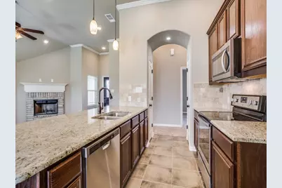 4113 Bridle Path Lane, Sanger, TX 76266 - Photo 7