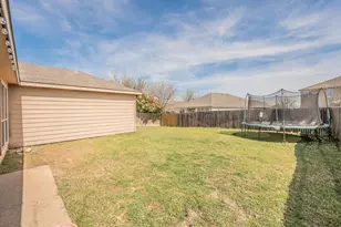 660 Rosario Ln, Fort Worth, TX 76052 - Photo 27