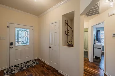 660 Rosario Lane, Fort Worth, TX 76052 - Photo 11
