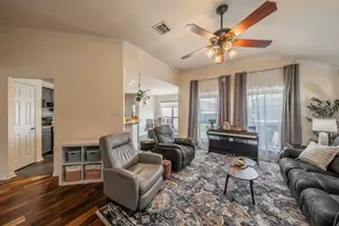 660 Rosario Ln, Fort Worth, TX 76052 - Photo 9