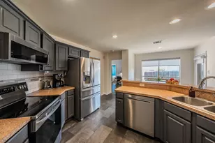 660 Rosario Ln, Fort Worth, TX 76052 - Photo 9