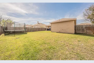 660 Rosario Lane, Fort Worth, TX 76052 - Photo 27