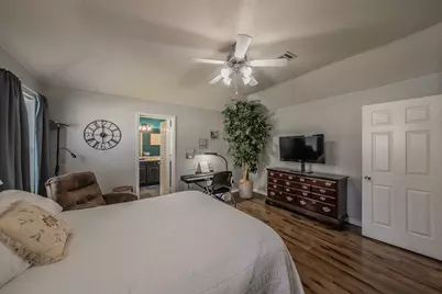 660 Rosario Lane, Fort Worth, TX 76052 - Photo 9