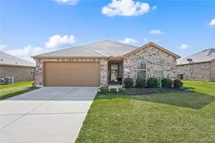 417 Highmeadow Dr, Aubrey, TX 76227 - Photo 1