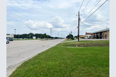 8130 Lakeview Parkway, Rowlett, TX 75088 - Photo 11