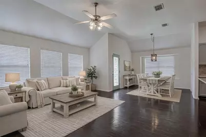 931 Hunter Lane, Burleson, TX 76028 - Photo 7