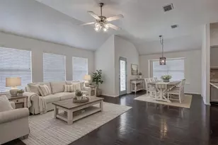 931 Hunter Ln, Burleson, TX 76028 - Photo 7