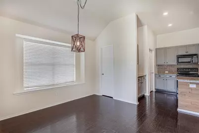 931 Hunter Lane, Burleson, TX 76028 - Photo 17