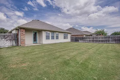 931 Hunter Lane, Burleson, TX 76028 - Photo 35