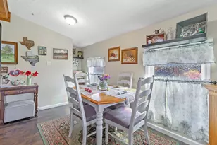 17 Townhouse Ln, Trinity, TX 75862 - Photo 13